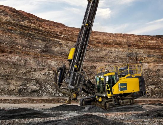 Repuestos para equipos de perforación de superficie